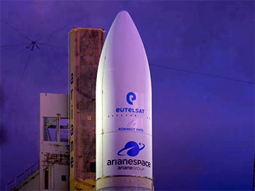Satelita Eutelsat Konnect VHTS trafił na orbitę [wideo]