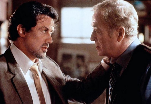 Sylvester Stallone i Michael Caine w filmie „Dorwać Cartera”, foto: AMC Networks International