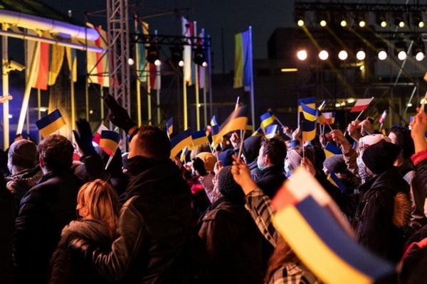 Publiczność na koncercie TVP „Solidarni z Ukrainą”, foto: TVP