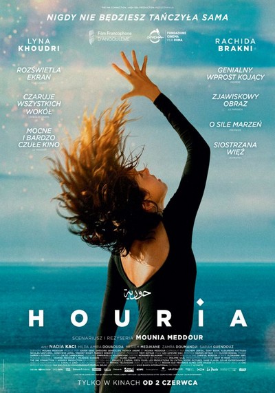 Lyna Khoudri na plakacie promującym kinową emisję filmu „Houria”, foto: Best Film Co