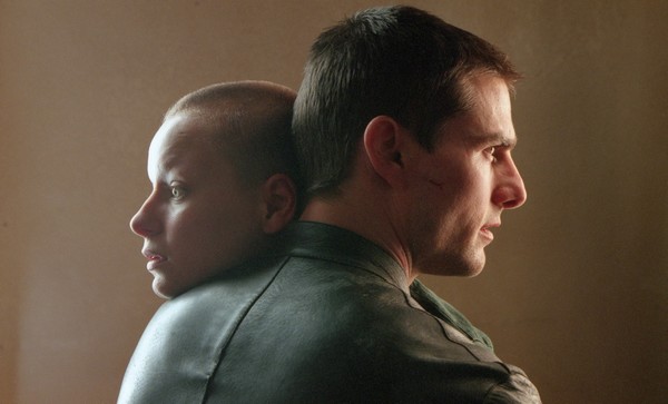 Samantha Morton i Tom Cruise w filmie „Raport mniejszości”, foto: Antenna Group
