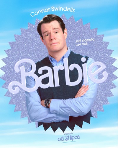 Connor Swindells na plakacie promującym kinową emisję filmu „Barbie”, foto: Warner Bros. Discovery