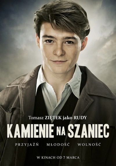 Tomasz Ziętek na plakacie promującym kinową emisję filmu „Kamienie na szaniec”, foto: Monolith Films