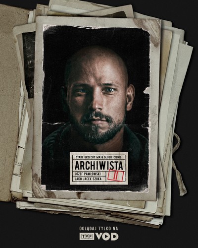 Józef Pawłowski na plakacie promującym emisję serialu „Archiwista”, foto: TVP
