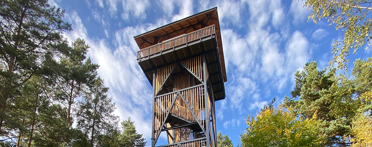 Łukowica - wieża widokowa na Skiełku