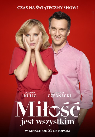 Joanna Kulig i Michał Czernecki na plakacie promującym kinową emisję filmu „Miłość jest wszystkim”, foto: Kino Świat
