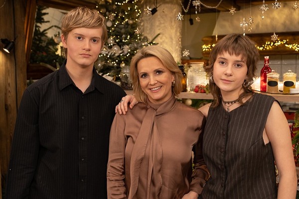 Franciszek, Marta Kuligowska i Helena w programie „Restauracja z gwiazdami”, foto: TVN Warner Bros. Discovery