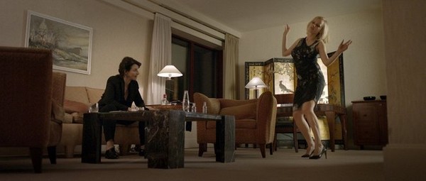 Juliette Binoche i Joanna Kulig w filmie „Sponsoring”, foto: Kino Świat