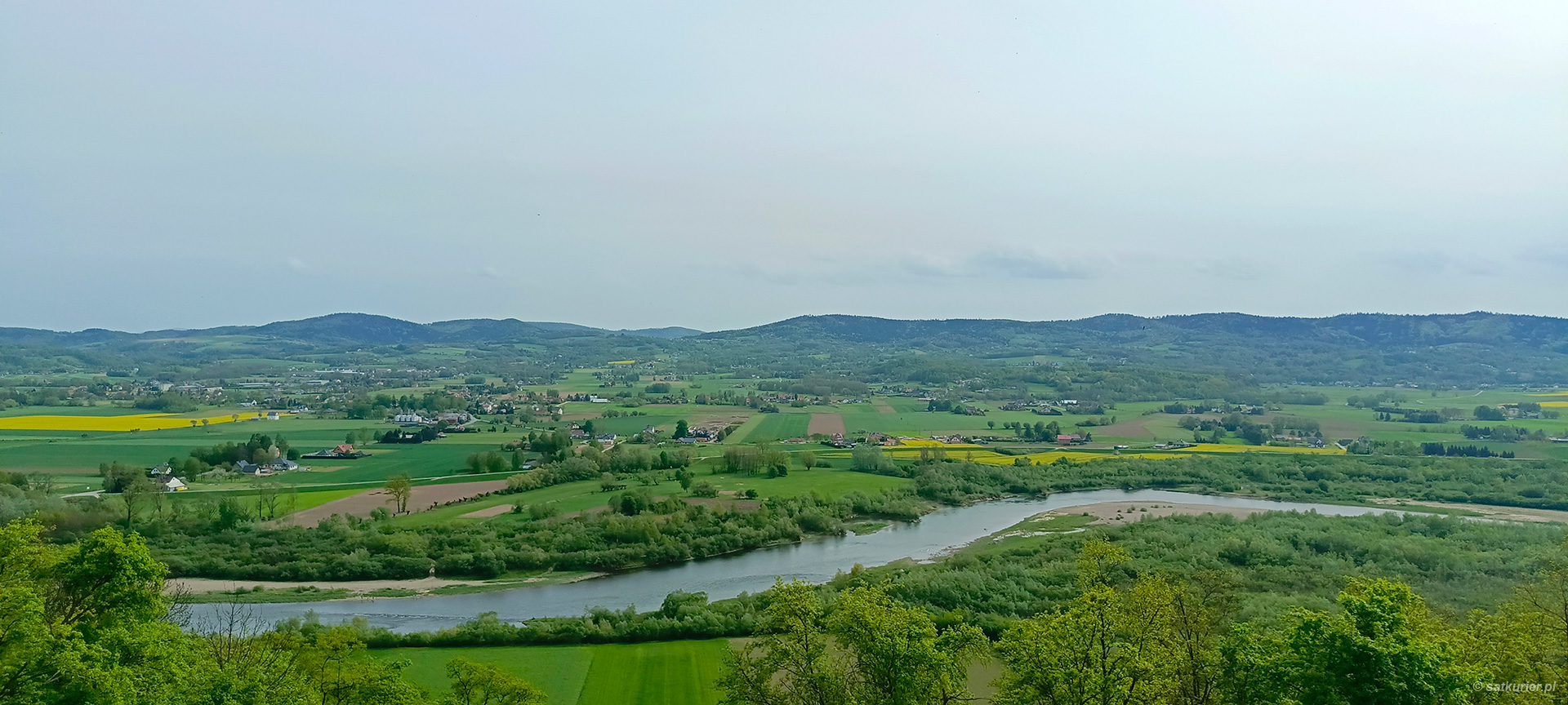 Widok z Zamku Melsztyn na Dunajec