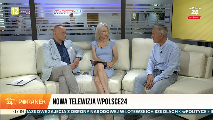 Rafał Porzeziński i Magdalena Ogórek prowadzącymi „Poranek” wPolsce24