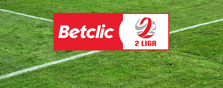 Betclic 2 liga boisko Wieczysta satkurier 760px