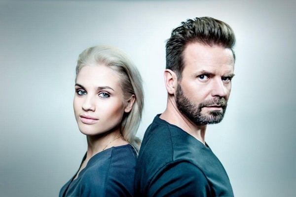 Karolina Gilon i Rafał Betlejewski w programie „DeFacto”, foto: TVN