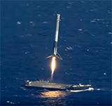 Falcon 9 wylądował na Atlantyku [wideo]