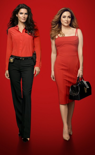 Angie Harmon i Sasha Alexander w serialu „Partnerki”, foto: Time Warner