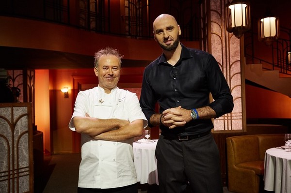 Michał Bryś i Marcin Gortat w programie „Hell's Kitchen - Piekielna Kuchnia”, foto: Krystian Szczęsny