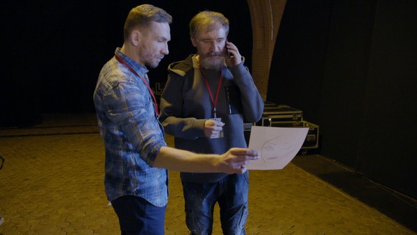 Przemysław Kossakowski i Sergiusz Osmański w programie „Kossakowski. Inicjacja”, foto: TVN
