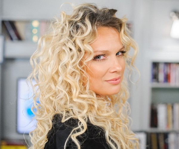Joanna Liszowska w programie „Demakijaż”, foto: Tomasz Urbanek