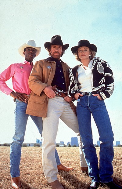 Clarence Gilyard Jr., Chuck Norris i Sheree J. Wilson w serialu „Strażnik Teksasu”, foto: CBS Studios Inc.