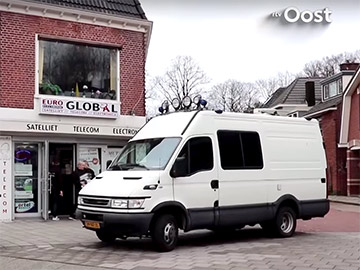 Holenderska policja zamyka sieć cardsharingu [wideo]