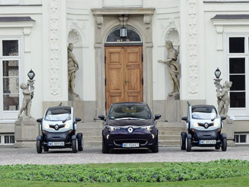 Elektryczne Renault Twizy i Zoe dla Muzeum Łazienki Królewskie