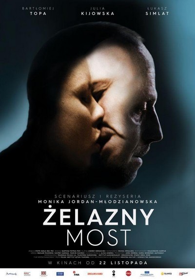 Julia Kijowska i Łukasz Simlat na plakacie promującym kinową emisję filmu „Żelazny most”, foto: TVP