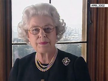 Queen królowa Elżbieta II 2020 sky 360px.jpg