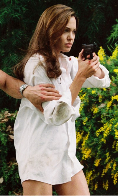 Angelina Jolie w filmie „Pan i pani Smith”, foto: New Regency Pictures/Twentieth Century Fox Film Corp./Photofest