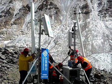 5G od China Mobile pod szczytem Mount Everestu [wideo]