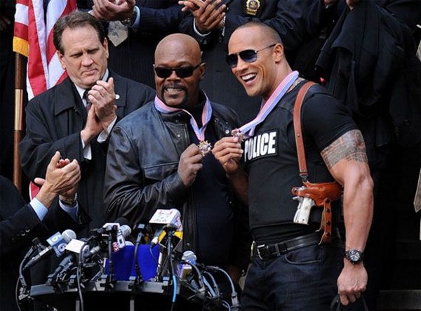 Samuel L. Jackson i Dwayne Johnson „The Rock” w filmie „Policja zastępcza”, foto: Sony Corporation