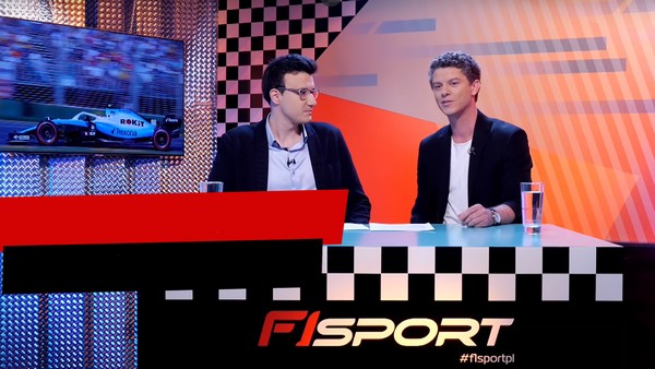 Piotr Majchrzak i Michał Gąsiorowski oraz bolid Williams FW43 w programie „F1 Sport”, foto: Agora