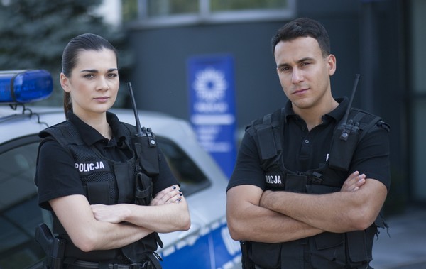 Magdalena Szczepanek i Paweł Monsiel w serialu „Policjantki i policjanci”, foto: ATM Grupa/Cyfrowy Polsat