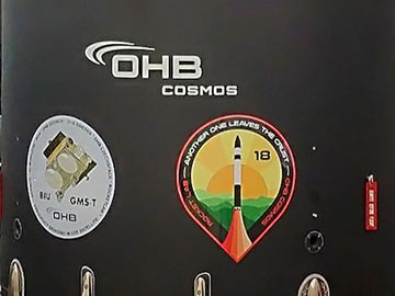 OHB Cosmos satelita LEO 360px.jpg