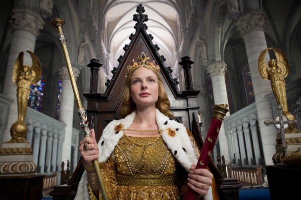 Rebecca Ferguson w serialu „Biała królowa”, foto: Viasat World