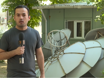 Usuwanie anten satelitarnych w stolicy Tadżykistanu