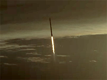 Starlink satelita start Falcon 9 2021 360px