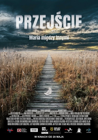 Plakat promujący kinową emisję filmu „Przejście”, foto: TVP