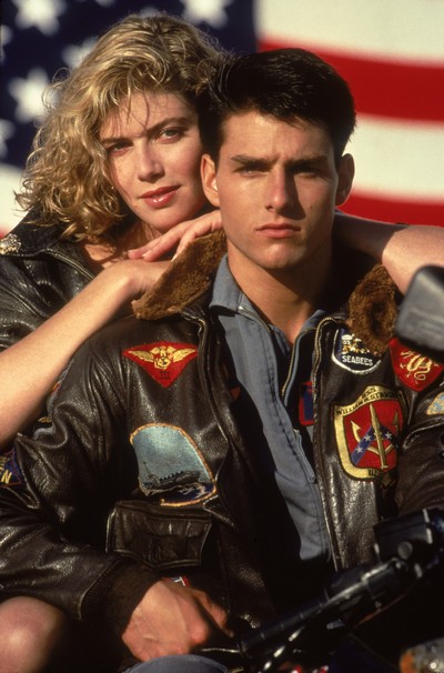 Kelly McGillis i Tom Cruise oraz motocykl Kawasaki GPZ900R w filmie „Top Gun”, foto: Paramount Pictures