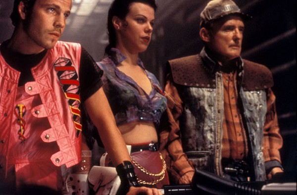 Stephen Dorff, Debi Mazar i Dennis Hopper w filmie „Kowboje przestrzeni”, foto: AMC Networks International