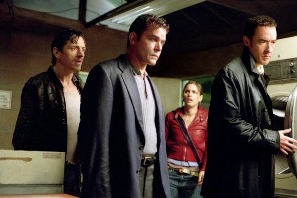 John Hawkes, Ray Liotta, Amanda Peet i John Cusack w filmie „Tożsamość”, foto: AMC Networks International